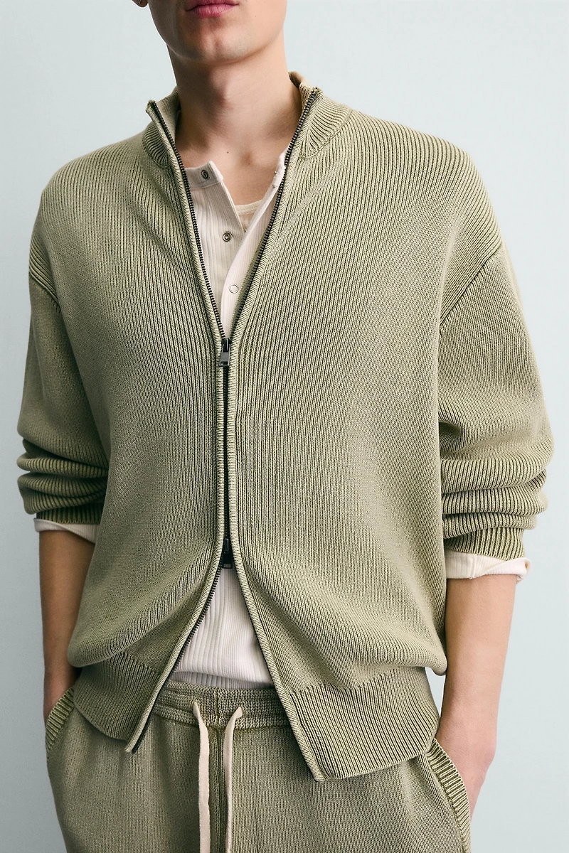 WASHED TEXTURED KNIT CARDIGAN