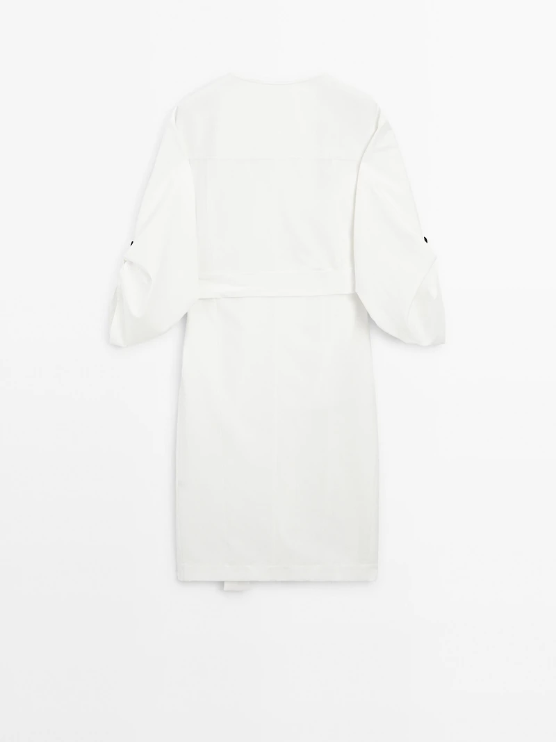 Shirt dress with contrast buttons