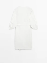 Shirt dress with contrast buttons