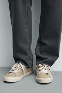 LEATHER HEEL DETAIL SNEAKERS