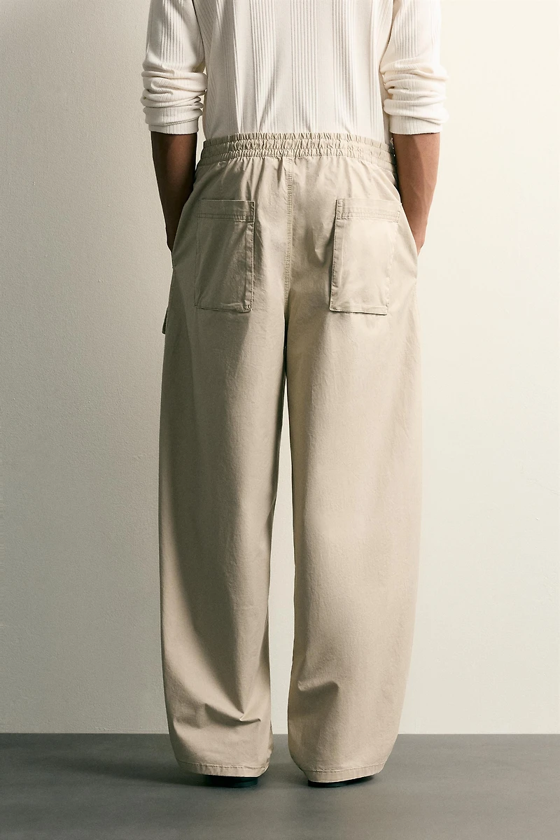 RELAXED FIT CARGO PANTS