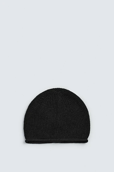 BONNET EN MAILLE 100% LIN