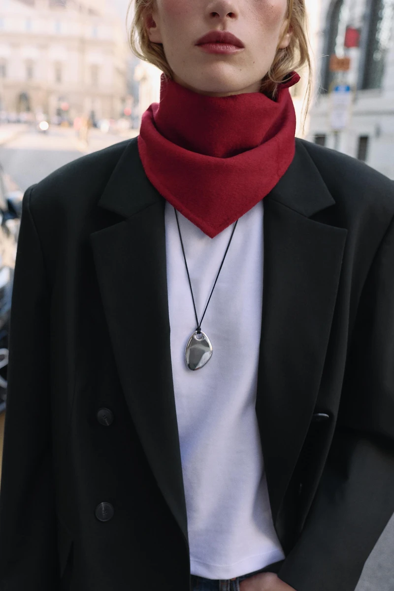 WOOL TRIANGULAR BANDANA