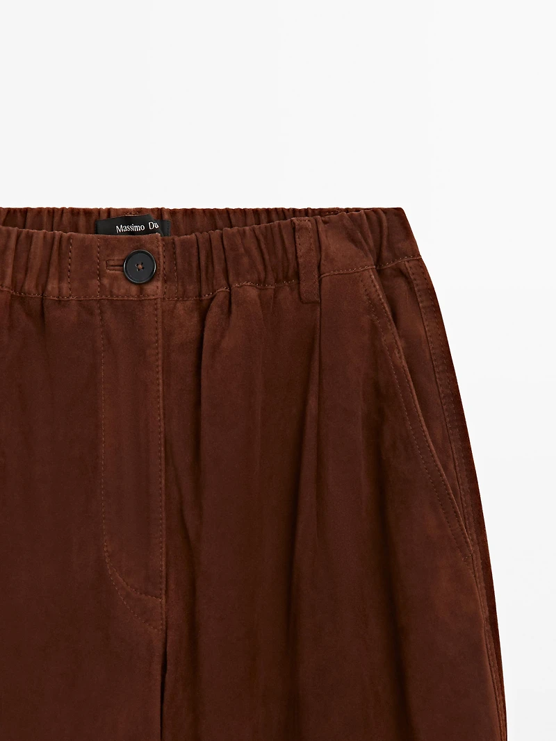 Low-rise cropped suede leather trousers