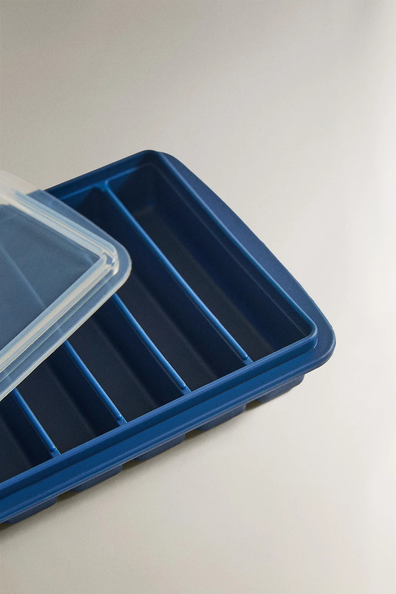 RECTANGULAR SILICONE ICE TRAY - 10 ICE CUBES