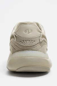 MONOCHROME SNEAKERS