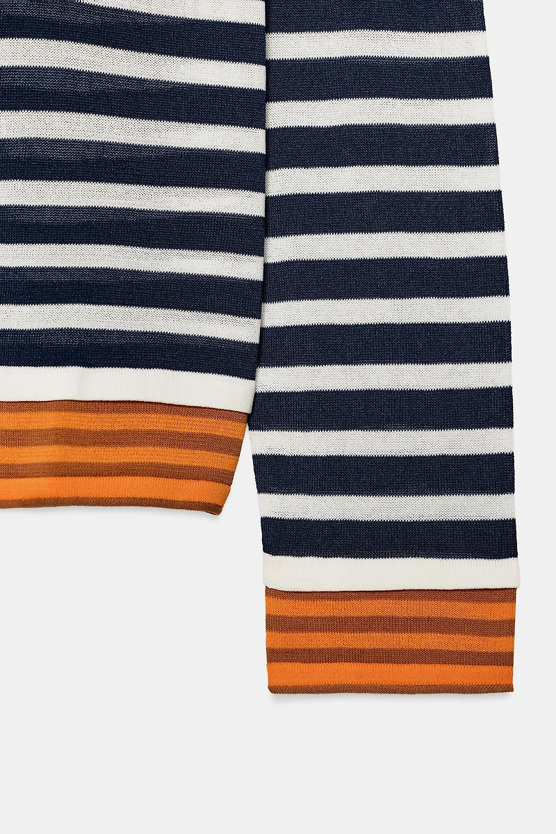PULL EN MAILLE À RAYURES