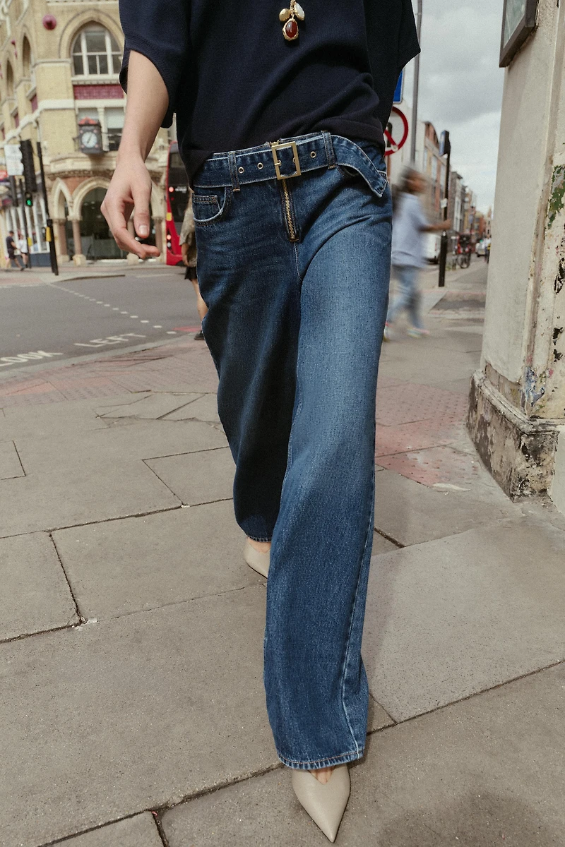 MID-RISE BELTED WIDE LEG JEANS