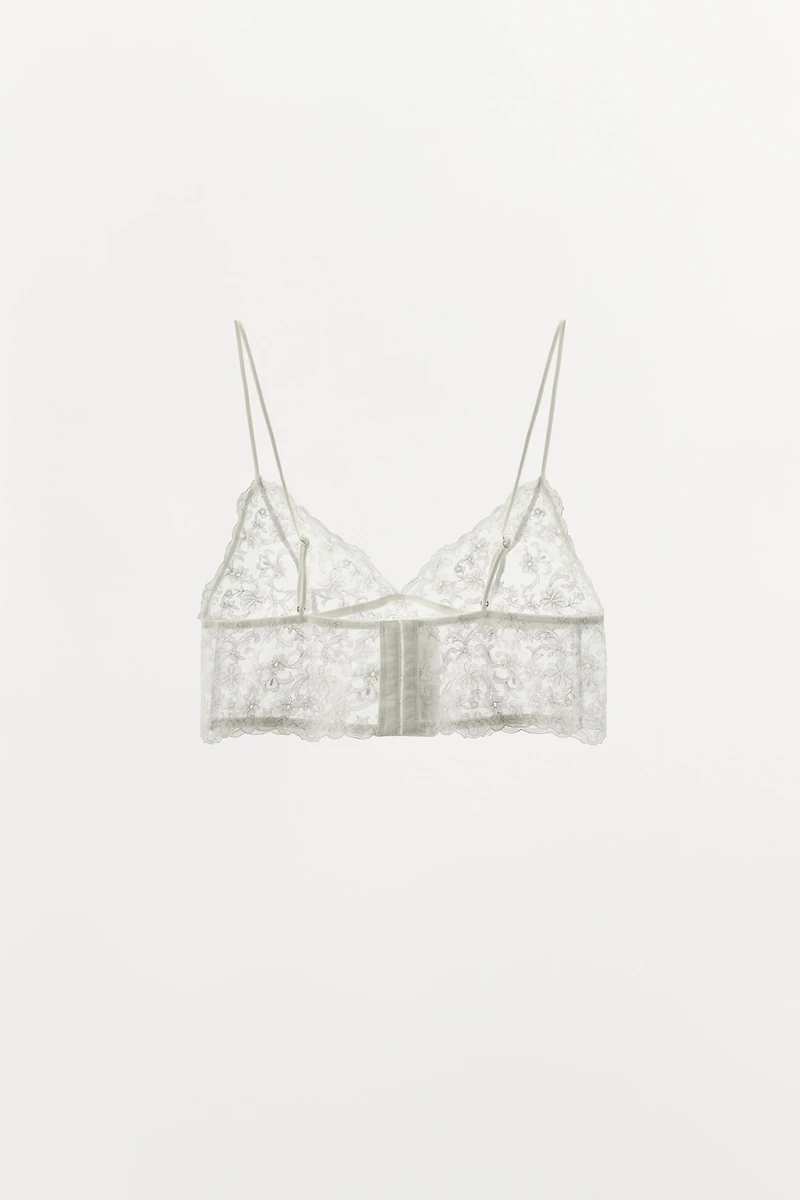 EMBROIDERED LACE BANDEAU BRALETTE