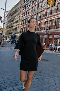 PLAIN KNIT MINI DRESS