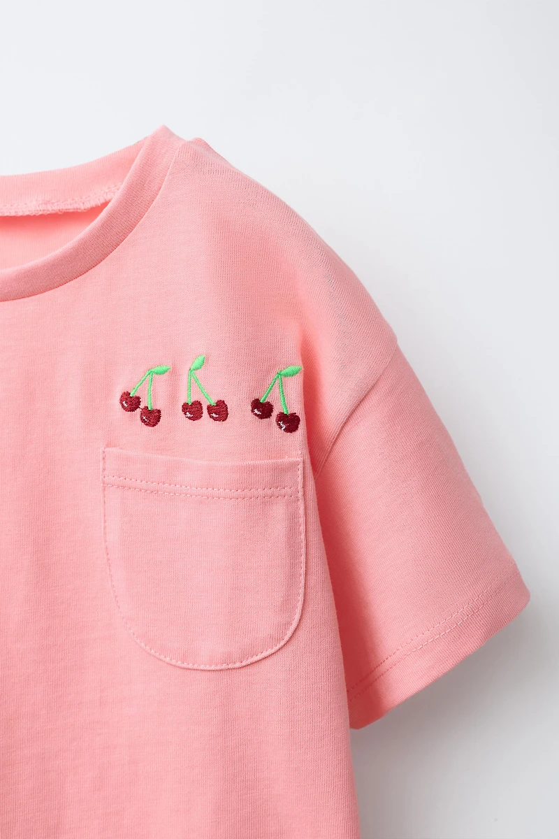 EMBROIDERED POCKET T-SHIRT