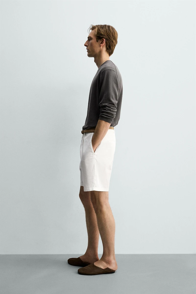 REGULAR FIT PLEATED SHORTS
