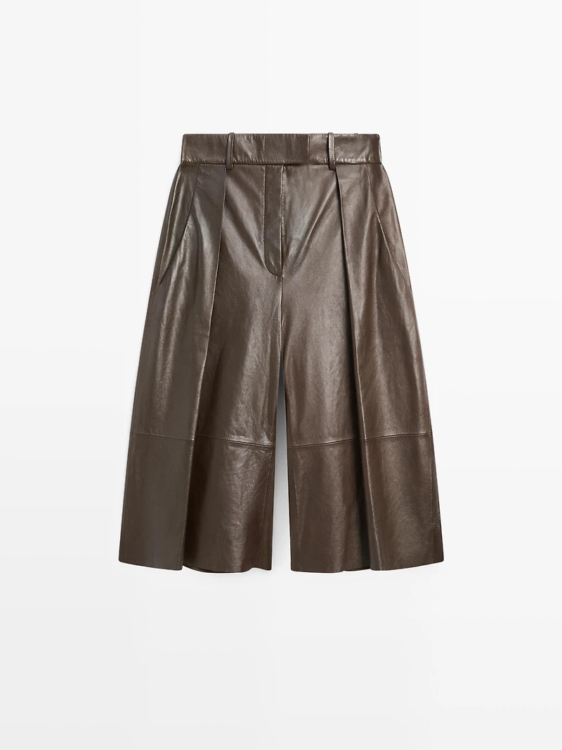 Long nappa leather Bermuda shorts with darts - STUDIO