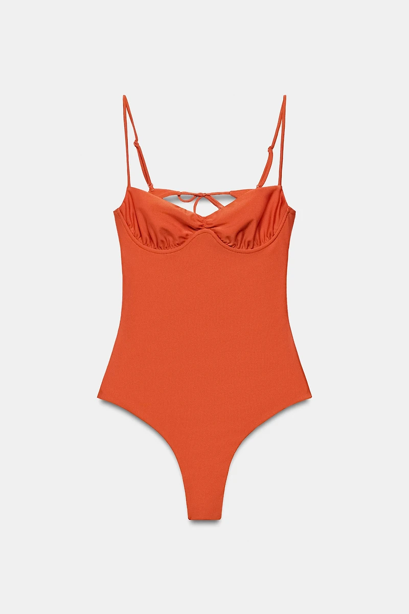 MAILLOT DE BAIN SATINÉ À ARMARTURES