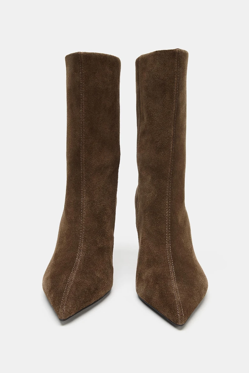 LEATHER HEELED ANKLE BOOTS