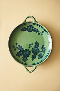 ROUND STONEWARE SERVING DISH WITH FLORAL MOTIFS