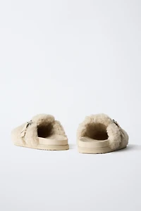 FLEECE CLOGS