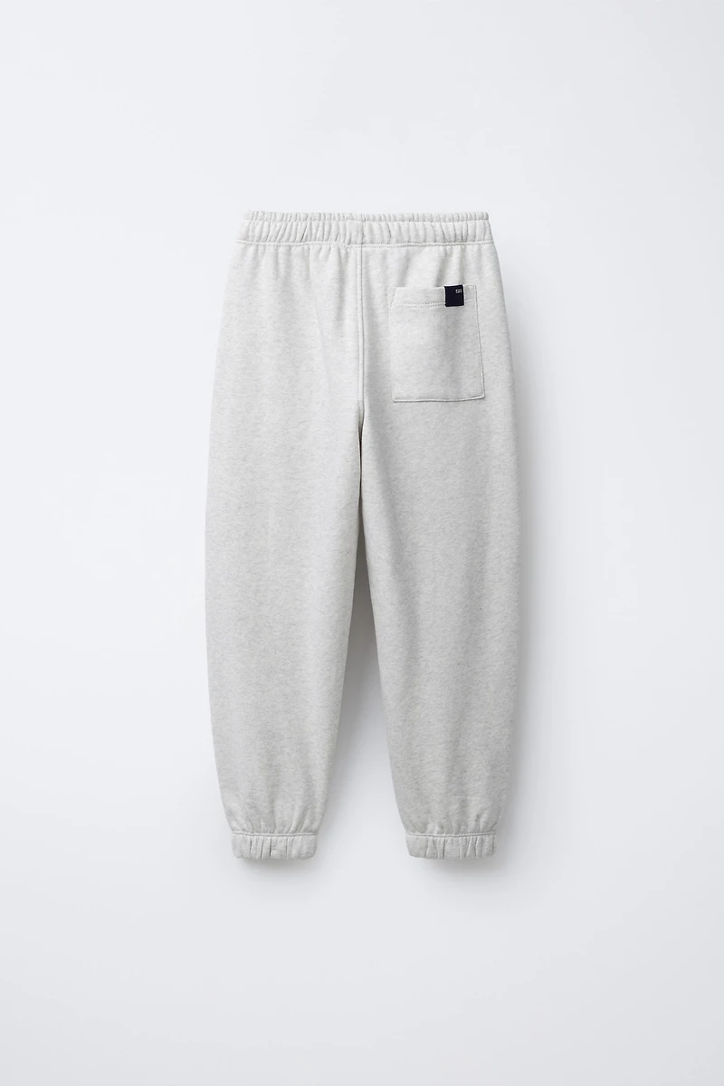 EMBROIDERED SWEATSHIRT AND JOGGER PANTS SET