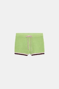 SHORT EN MAILLE À TAILLE ÉLASTIQUE