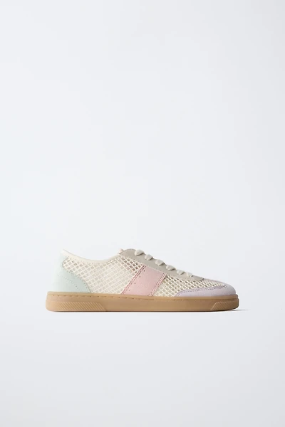 MESH SNEAKERS