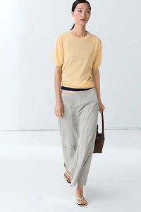 Short-sleeve fine-knit sweater