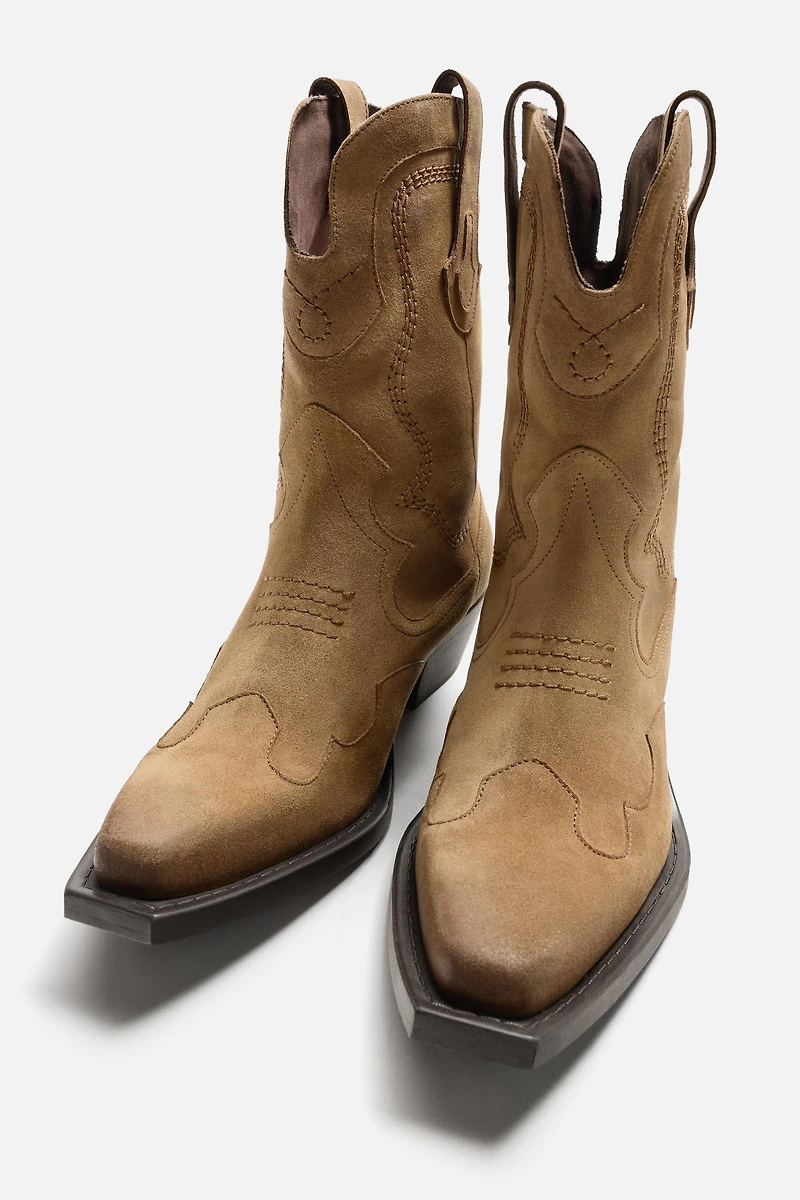 LEATHER COWBOY BOOTS