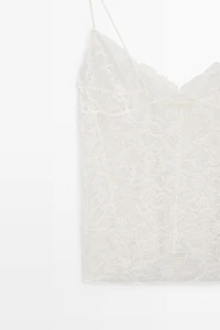 Top à bretelles en dentelle florale
