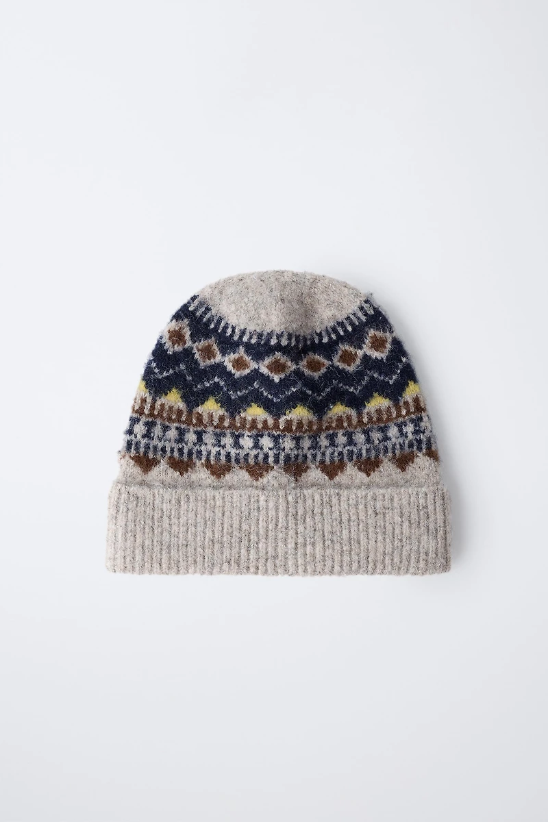 JACQUARD KNIT HAT