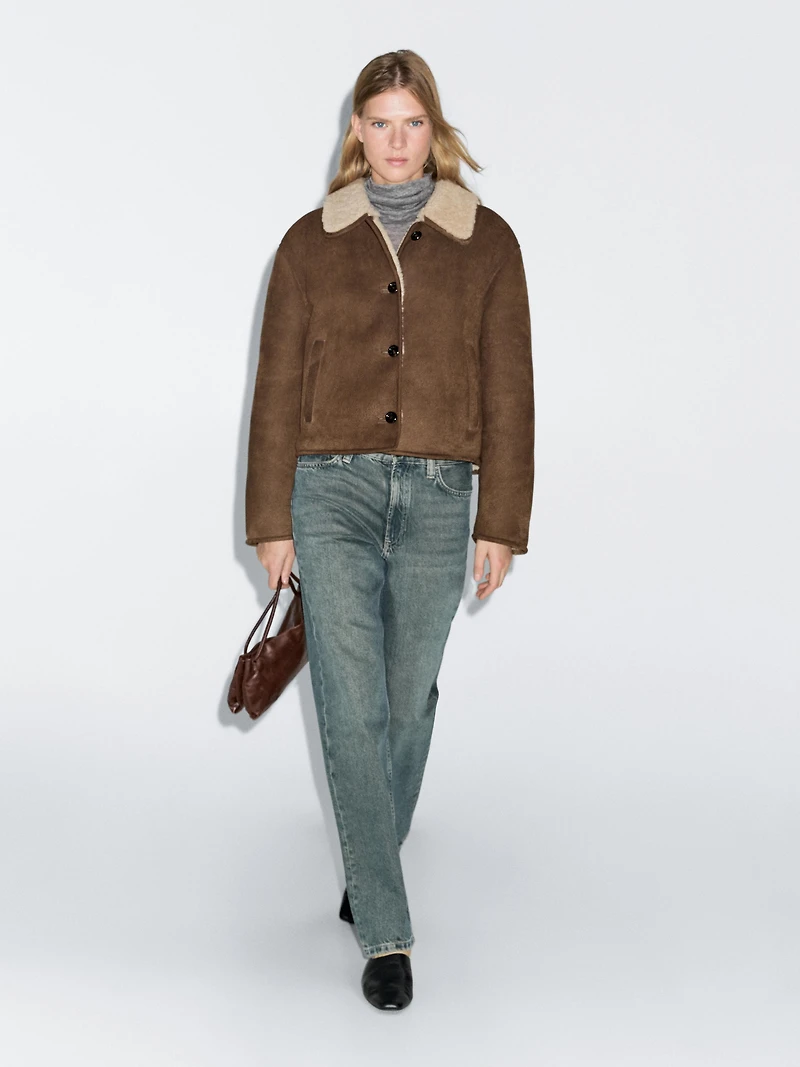 Short leather jacket with lambskin
