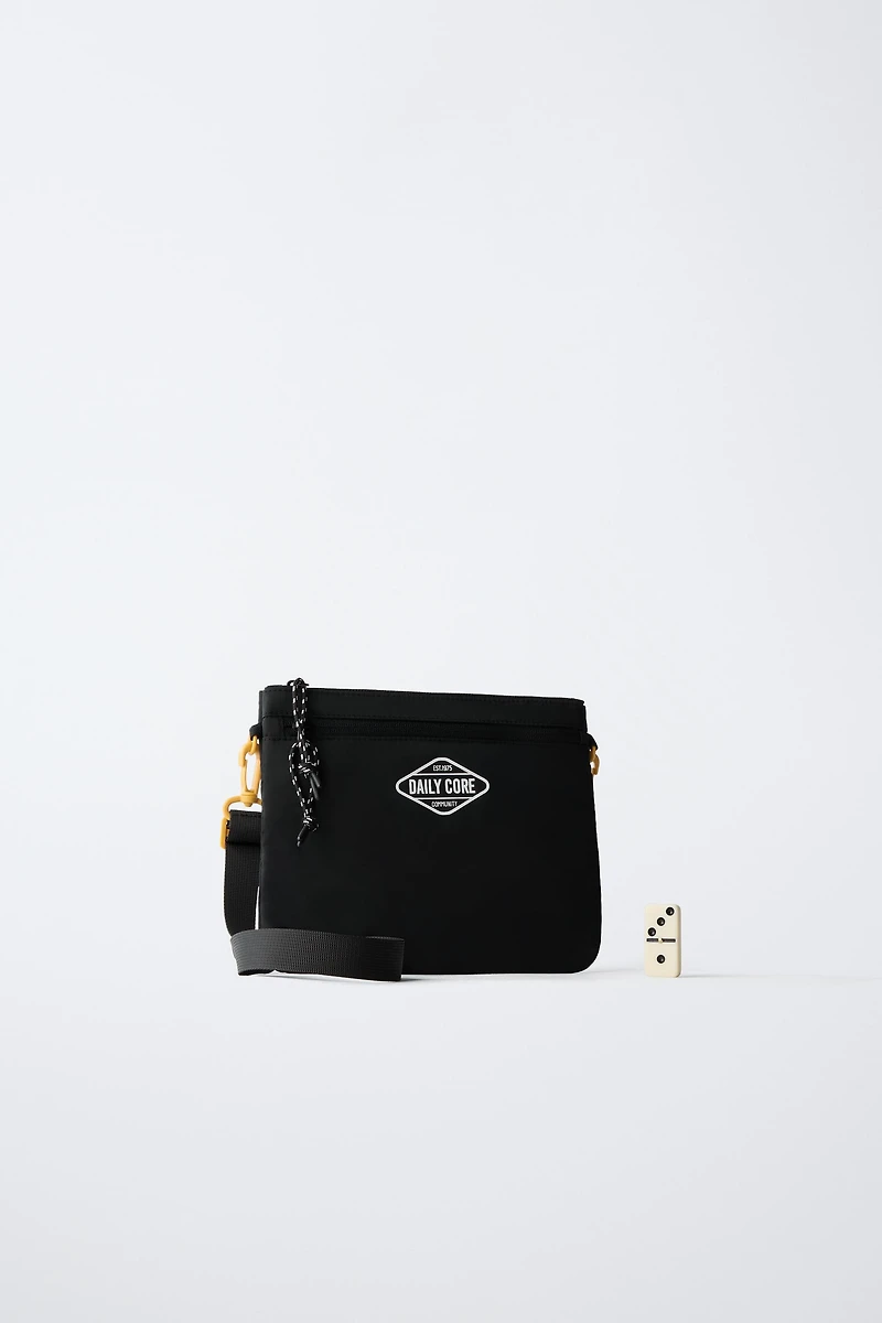 BASIC CROSSBODY BAG