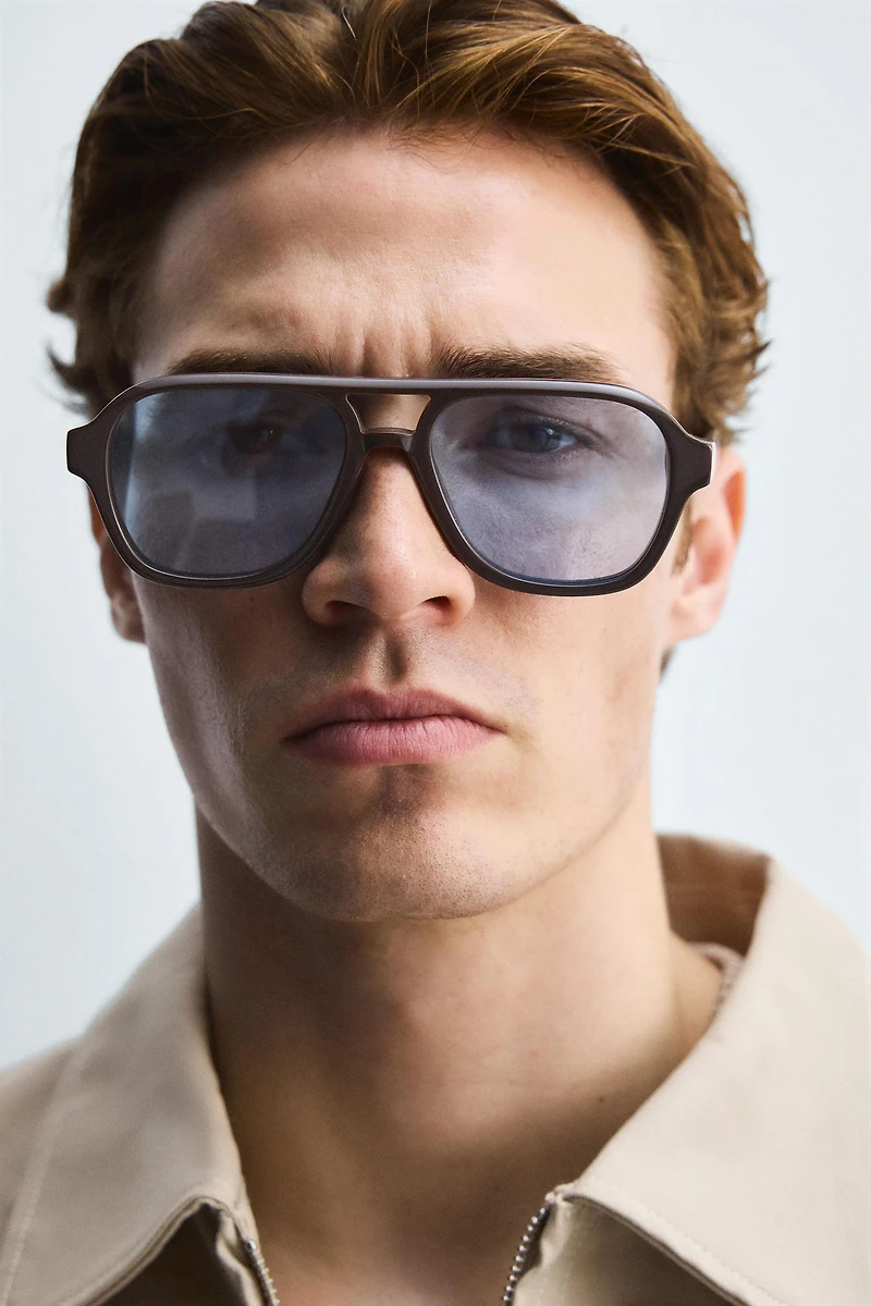 LUNETTES DE SOLEIL OVALES