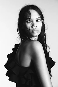 ASYMMETRIC RUFFLED KNIT JUMPER