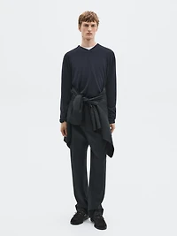 Wool and cashmere knit V-neck sweater - LIMITED