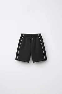 ATHLETIC SHORTS WITH CONTRAST PIPING