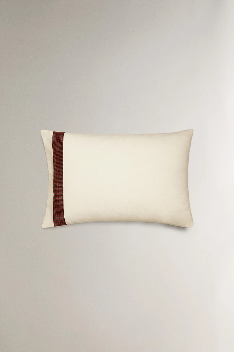 CHRISTMAS LINEN PILLOWCASE WITH BORDER