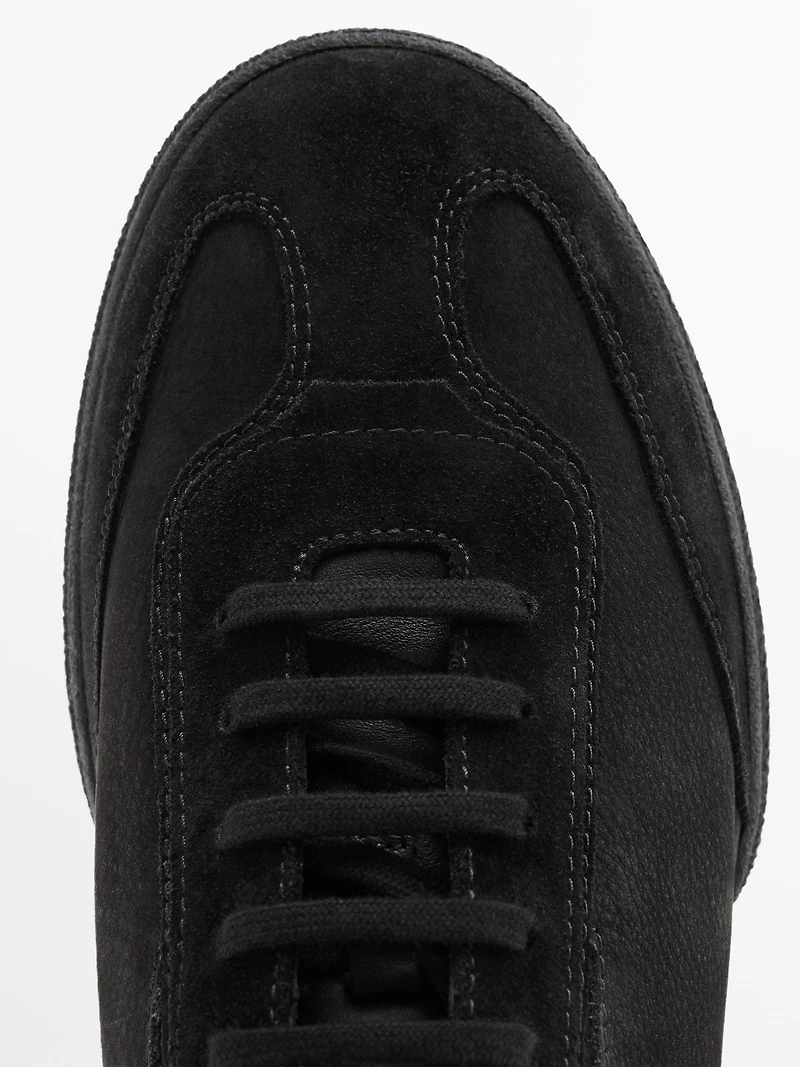 Split leather trainers with contrast soles