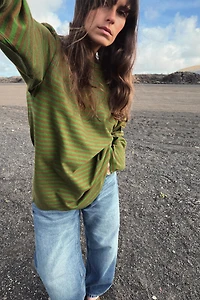 OVERSIZED STRIPED T-SHIRT