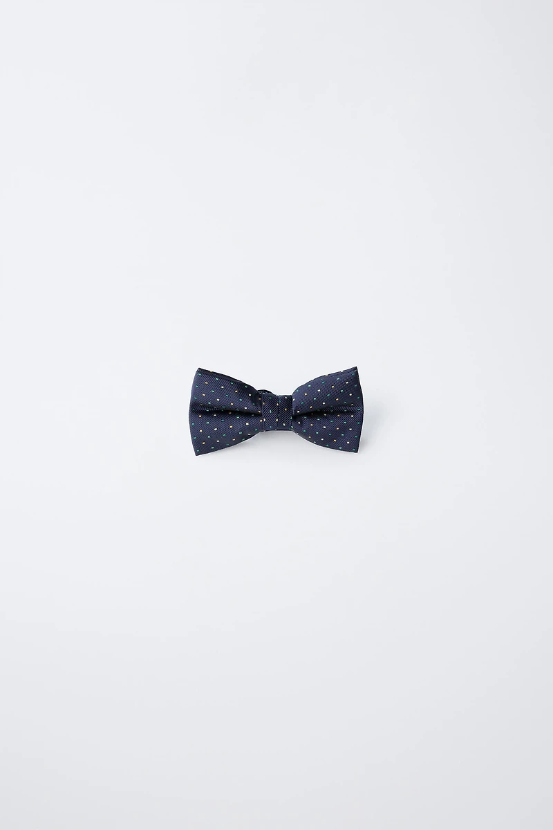 POLKA DOT PRINT BOW TIE