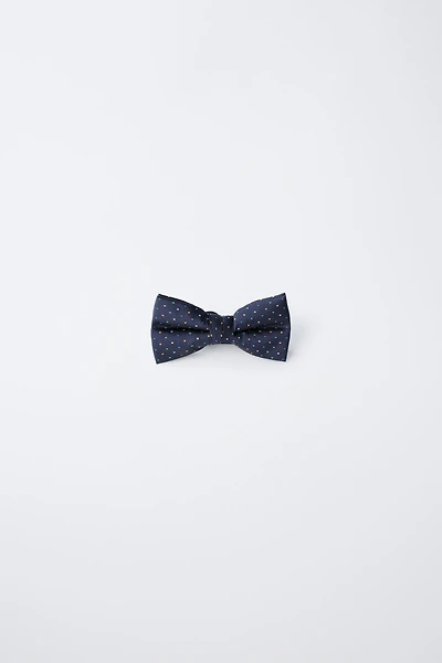 POLKA DOT PRINT BOW TIE