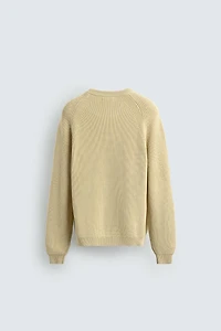 RIBBED TEXTURED JUMPER