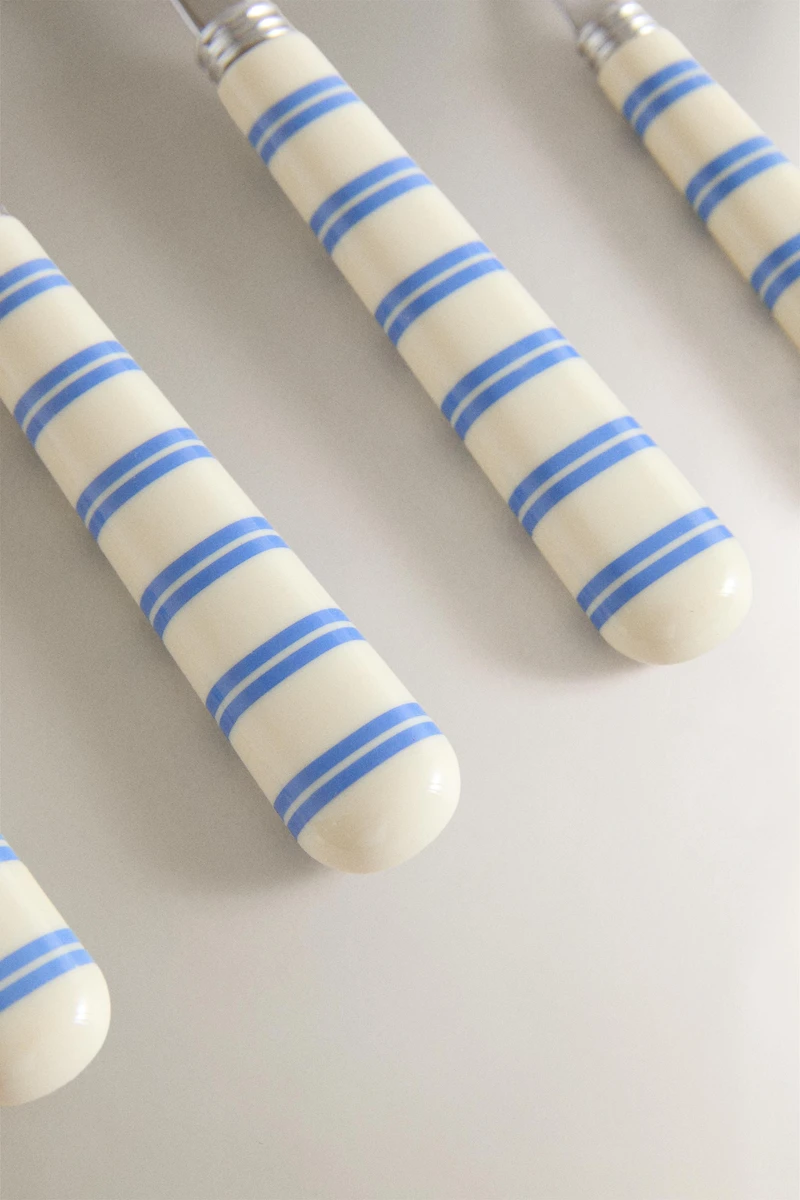 STRIPED HANDLE FLATWARE SET (SET OF 4)