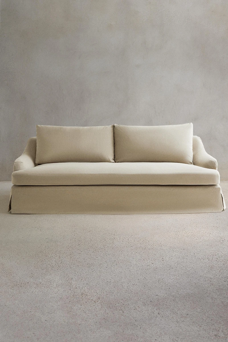 COUCH 01