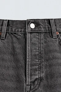 STRAIGHT BOOTCUT FIT JEANS