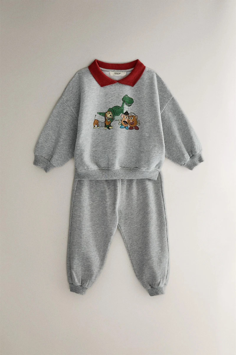 PLUSH SWEATSHIRT TOY STORY © DISNEY/PIXAR
