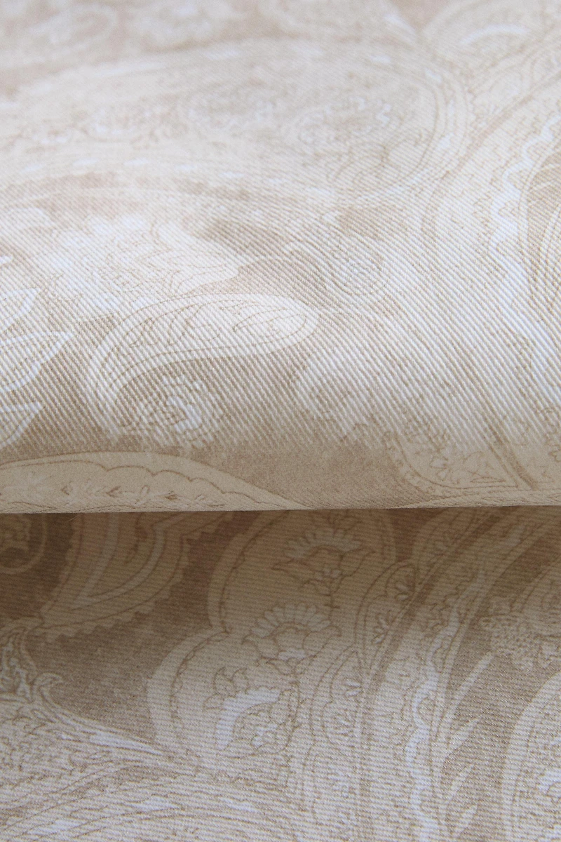PAISLEY PRINT RESIN-COATED PLACEMAT