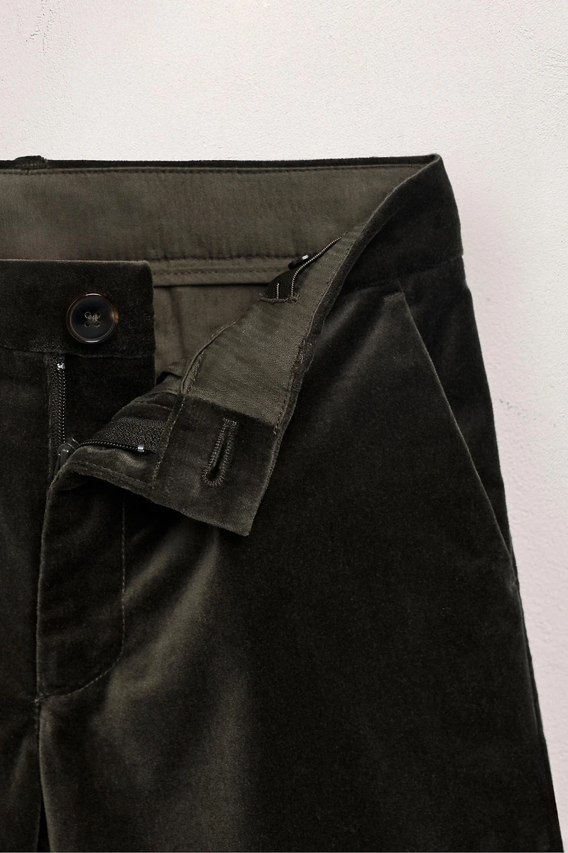 6-10 YEARS / LIMITED EDITION VELVET SHORTS