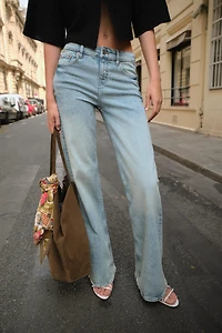 Z1975 LOW RISE FLARE FIT JEANS