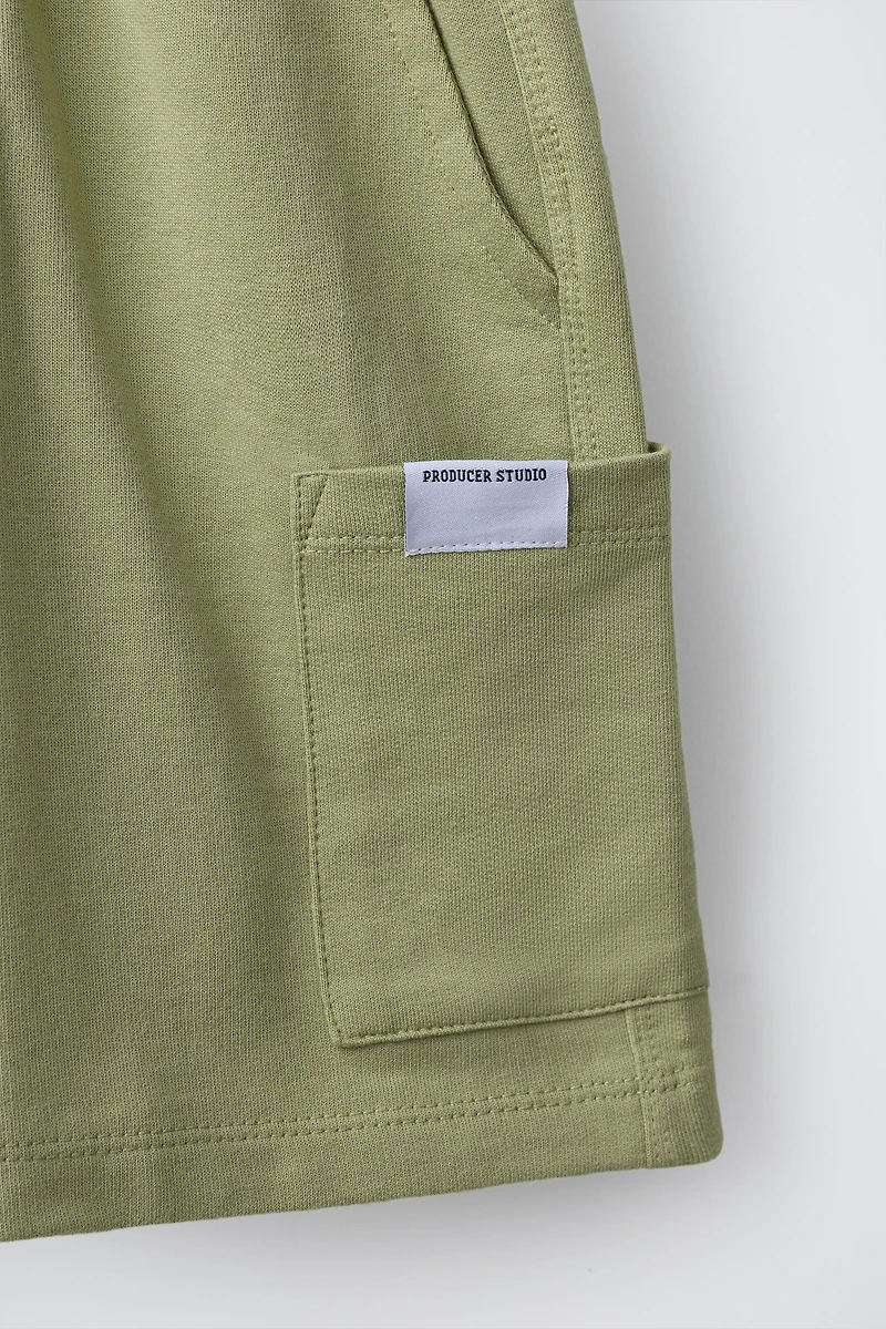 PLUSH CARGO SHORTS