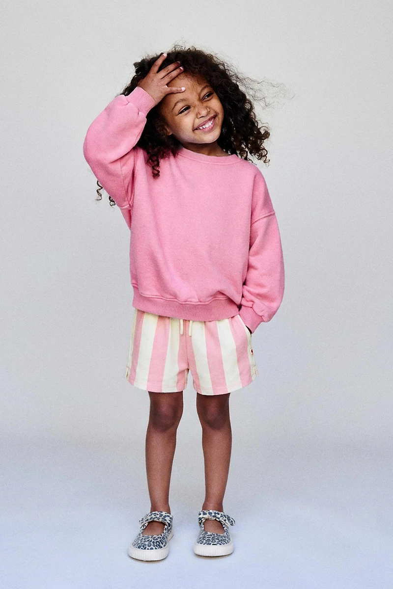 STRIPED PLUSH SHORTS