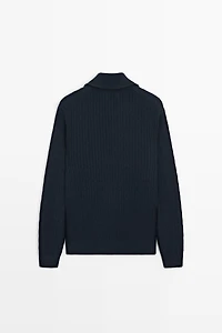 Pull en maille à col camionneur zippé